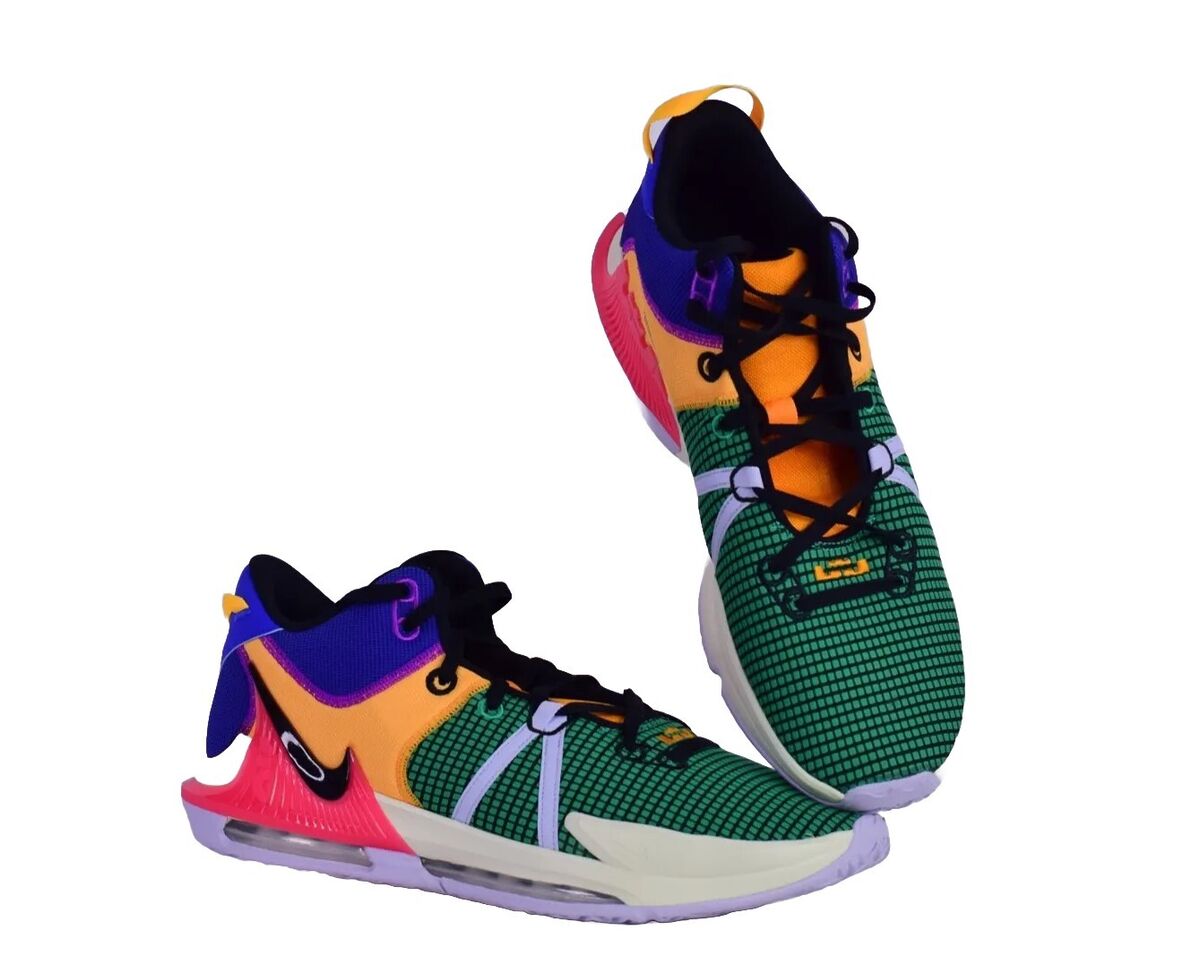 Nike LeBron 17 Low Multi-Color for Sale | Authenticity Nike LeBron 17 Low Multi-Color for Sale | Authenticity