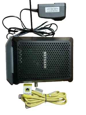 NETGEAR CM700-1AZNAS DOCSIS 3.0 Cable Modem 32x8 for Xfinity by Comcast 1.4gbps Foto 1 de 2