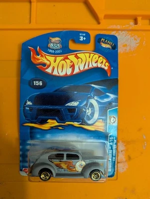 2002 HOT WHEELS WASTELANDERS '40 FAT FENDERED 4/10 Gray in protective case.  - Image 1 of 2