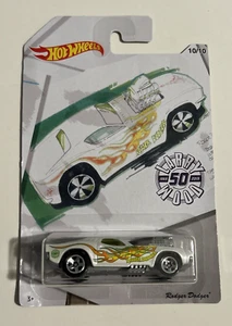 2019 HOT WHEELS LARRY WOOD 50 YEARS RODGER DODGER 10/10 - Picture 1 of 4