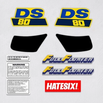 Наклейка этикетка Suzuki DS 80 1988 боковая крышка бака - Изображение 1 из 4
