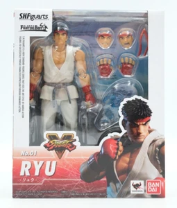 Nuevo de Lote Antiguo Primer Lanzamiento Bandai SH Figuarts Street Fighter V Ryu Figura No. 01 Capcom - Imagen 1 de 5