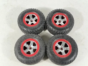 4x Neumáticos Traxxas SCT usados con ruedas cromadas Beadlock delanteras traseras: 1/10 Slash 2x2 - Imagen 1 de 7