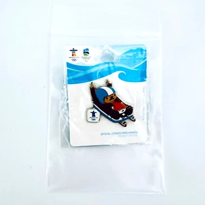 OLYMPIA PINS 2010 VANCOUVER KANADA MASKOTTCHEN Q/M RODEL NEUWERTIG IN VERPACKUNG - Bild 1 von 3