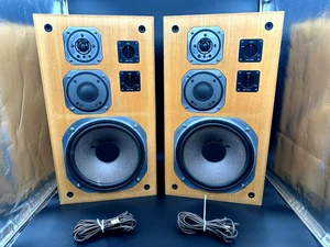 Yamaha NS-670 Bookshelf Stereo Speakers Pair Vintage Excellent Condition Working - Picture 1 of 10