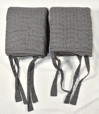 Juego de 2 fundas de almohada estándar gris de punto de selección Pottery Barn algodón lino con corbatas Foto 1 de 4