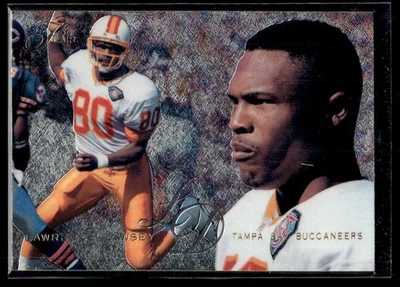 1995 Flair Lawrence Dawsey Tampa Bay Buccaneers #202 - Image 1 of 2
