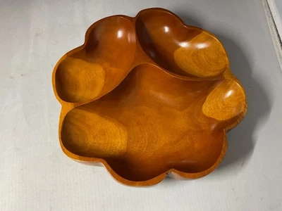 Bandeja de madera artesanal tallada a mano de colección para servir 3 secciones 10” en ancho Foto 1 de 4