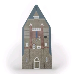 1996 Vintage The Cat's Meow Westtown Water Tower PA Wood Cut Faline 96 - Picture 1 of 4