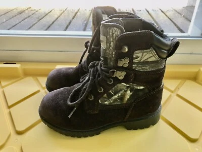 Realtree Youth Size 3 Muhzell Camo Brown Suede Insulated 200 Grams Ankle Boots - Image 1 of 4