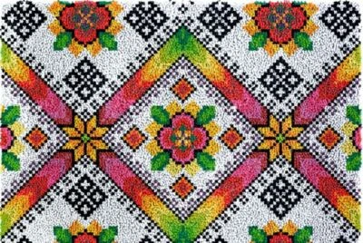 Rainbow Stripe Rug Latch Hooking Kit (81x61cm) - Image 1 of 4