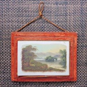 Pintura al óleo sobre vidrio de leche Lago Windermere Inglaterra Original Antiguo Marco de Terciopelo - Imagen 1 de 12