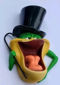 WB Collezione Costume n.3 Singin' Michigan J Frog Wall Plaque Ltd Ed #2.500 - Foto 1 di 3