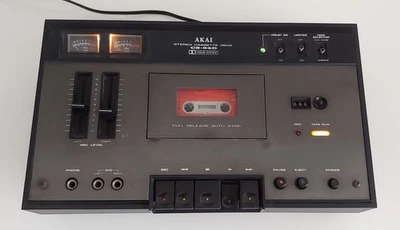 * * * Beautiful Vintage 1976 AKAI CS-34D Stereo Cassette Deck !!! * * * - Imagen 1 de 4