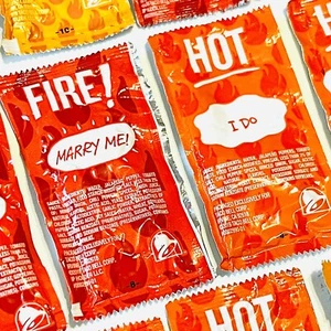 Taco Bell “MARRY ME + I DO” Hot Sauce Wedding Proposal Packets + Others = 11 Ttl - Picture 1 of 2