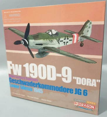 Dragon Wings 50074 FW 190D-9 Dora Major Barkhorn 1945 modello finito Metal 1:72 - Immagine 1 di 2