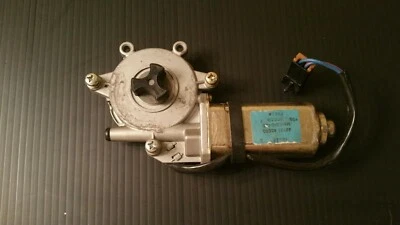 Мотор окна двери 1990 NISSAN Maxima - Изображение 1 из 2