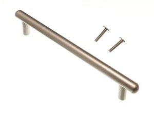 Nuove 2 X Maniglie Per Armadio T Bar Cromo Opaco Metallo 128Mm - Onestopdiy - HD - Foto 1 di 1