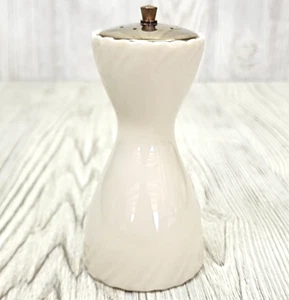 Lenox Laurent Salt Shaker Cream Color USA - Picture 1 of 9