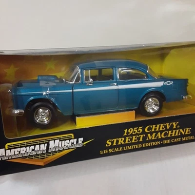 Chevrolet Street Machine American Muscle 1955 fundido a presión 1:18 azul Foto 1 de 4