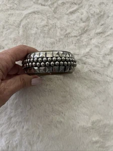 Vintage silver over brass curved chunky bangle Bracelet - Picture 1 of 4
