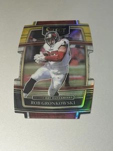 2021 Select Concourse Rob Gronkowski 32 Black & Gold DieCut Tampa Bay Buccaneers - Picture 1 of 2