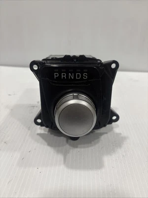 OEM 2015-2017 Chrysler 200 3.6L Automatic Gear Shifter P68264793AA - Image 1 of 4
