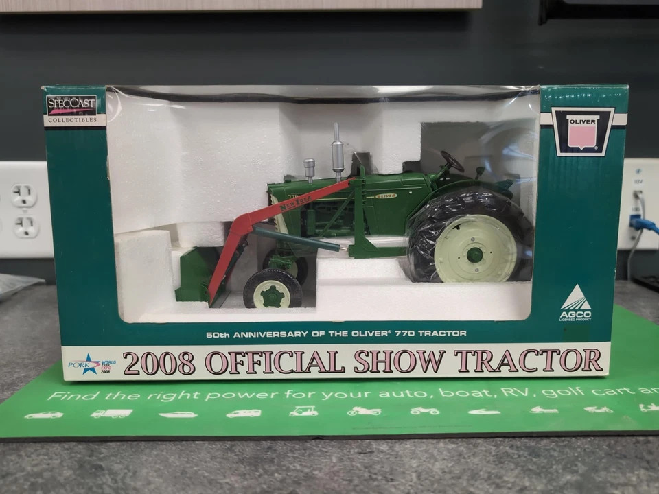1/16 Oliver 770 Tractor With New Idea 504 Loader, 2008 World Pork Expo - Image 1 of 4