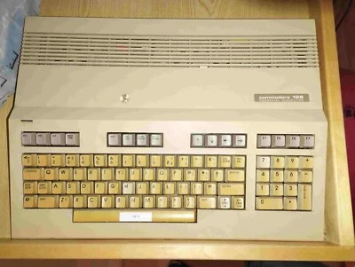 Commodore C128 Home Computer  - Bild 1 von 3