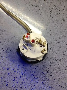 Zerowatt Ricambio Lavatrice ZL 60 Pressostato Usato FUNZIONANTE - Foto 1 di 1