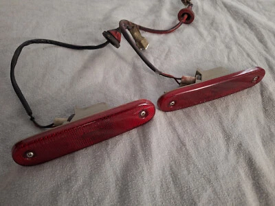 1991-1994 Nissan Sentra / NX Rear Side Marker Parking Lamps RH LH OEM Genuine - Image 1 of 4