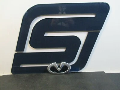 2002 Infiniti I35 4DR VQ35 Emblem Logo Symbol Rear on Trunk Flaw Broken Tab - Image 1 of 4
