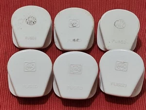 6 x VINTAGE MK BAKELITE JOB LOT 3 PIN PLUGS UK MADE - Picture 1 of 12