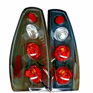 Euro taillight set fits 2004-2012 Colorado or Canyon 111-CCO04-BK NEW - Picture 1 of 1