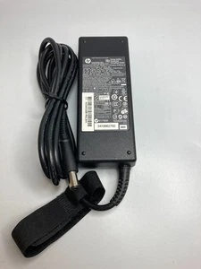 Genuine 90W hp (ppp012L-E) 19.5V 4.62A Power Supply Unit -Black Tip 7.4/5mm - Afbeelding 1 van 6