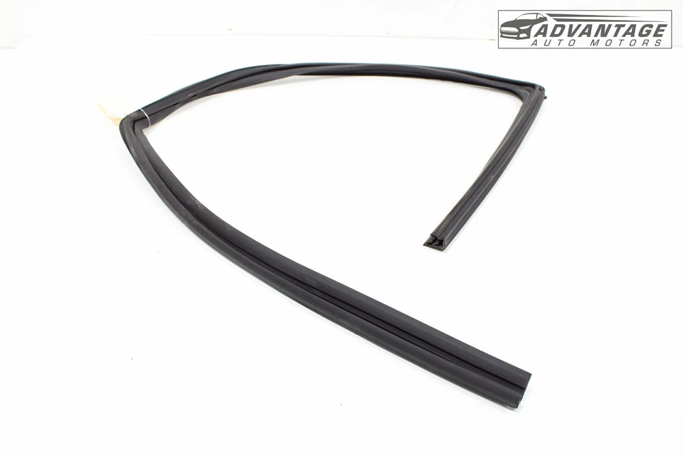 2015-19 CHEVROLET SILVERADO 2500 HD ПЕРЕДНЯЯ ЛЕВАЯ ДВЕРЬ ОКНО ЗАПУСТИТЬ КАНАЛ УПЛОТНЕНИЕ OEM - Изображение 1 из 4