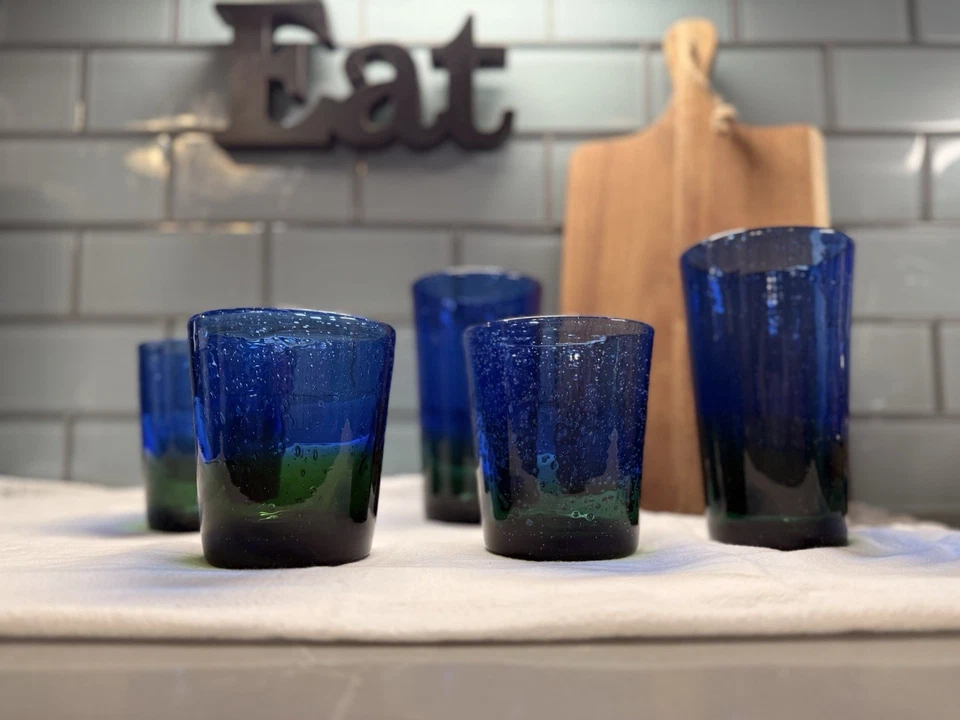 Мексиканские стеклянные стаканы ручной работы из переработанного стекла: кобальтовый синий и зеленый пузырьки лот 5 шт. - Изображение 1 из 4