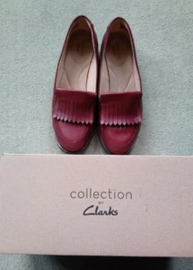 LADIES CLARKS "GRIFFIN KILT" BURGANDY LOAFERS (SIZE 5) - Picture 1 of 5