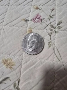 1976 silver dollar in decent shape - Picture 1 of 2