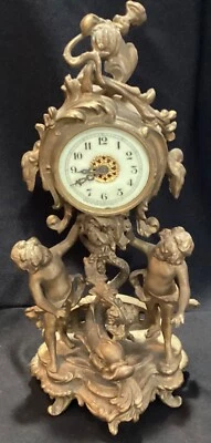 装饰古董洛可纽黑文壁炉钟带雕像小天使和海豚 — 第 1/4 张图片