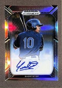 2019 Panini Prizm Draft Picks Auto Silver Prizm #85 Yordys Valdes Rookie Auto - Picture 1 of 3