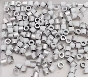Cuentas redondas de semillas Miyuki Delica talla 8/0 ""CRISTAL LABRODOR MATE"" 5,2 gramos - Imagen 1 de 4