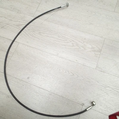 Línea de freno delantero Harley Davidson Softail Rocker 46890-08 usado Foto 1 de 4