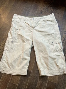 Athleta Despia Kicker Cargoshorts cremefarben leicht Baumwolle Canvas Gr. 16 - Bild 1 von 6