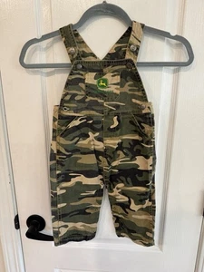 Kleinkind John Deere 9-12 Monate Camouflage Camouflage Latz Overall Overall Jungen Baby - Bild 1 von 4
