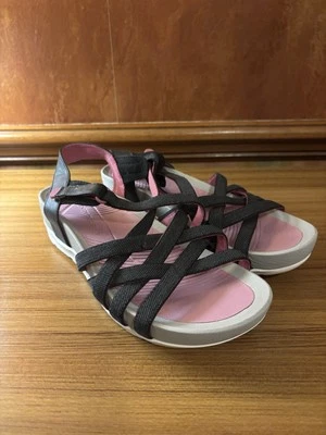 Baretraps Sandals Size 8M Pink Grey and Black Women’s-EXCELLENT! - Image 1 of 4