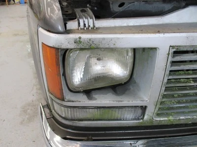 Conjunto de luz de estacionamiento/señal de giro usada se adapta a: 1992 Gmc 1500 PICKUP Park Lamp-T Foto 1 de 4