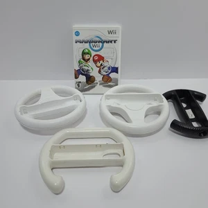 Mario Kart Wii Videojuego con 4 Volantes Wii Paquete Probado Funciona - Imagen 1 de 5