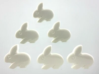 Vintage Molded Plastic White Bunny Garment Button .6in Set Of 6 Pattern 178B - Image 1 of 4
