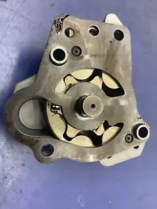 2016 - 2019 NISSAN TITAN XD OEM 5.0L ENGINE OIL PUMP W/ SPROCKET 15010EZ40B - Picture 1 of 8